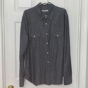 Gap button down shirt